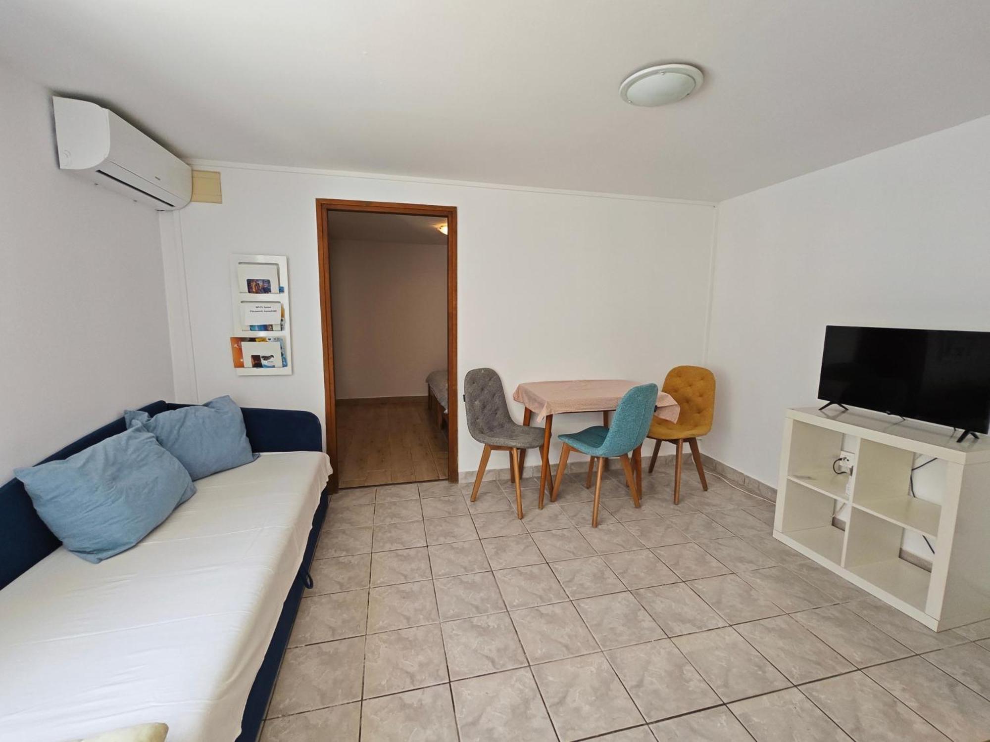 Apartments By The Sea Veli Losinj, Losinj - 8031 Exterior photo