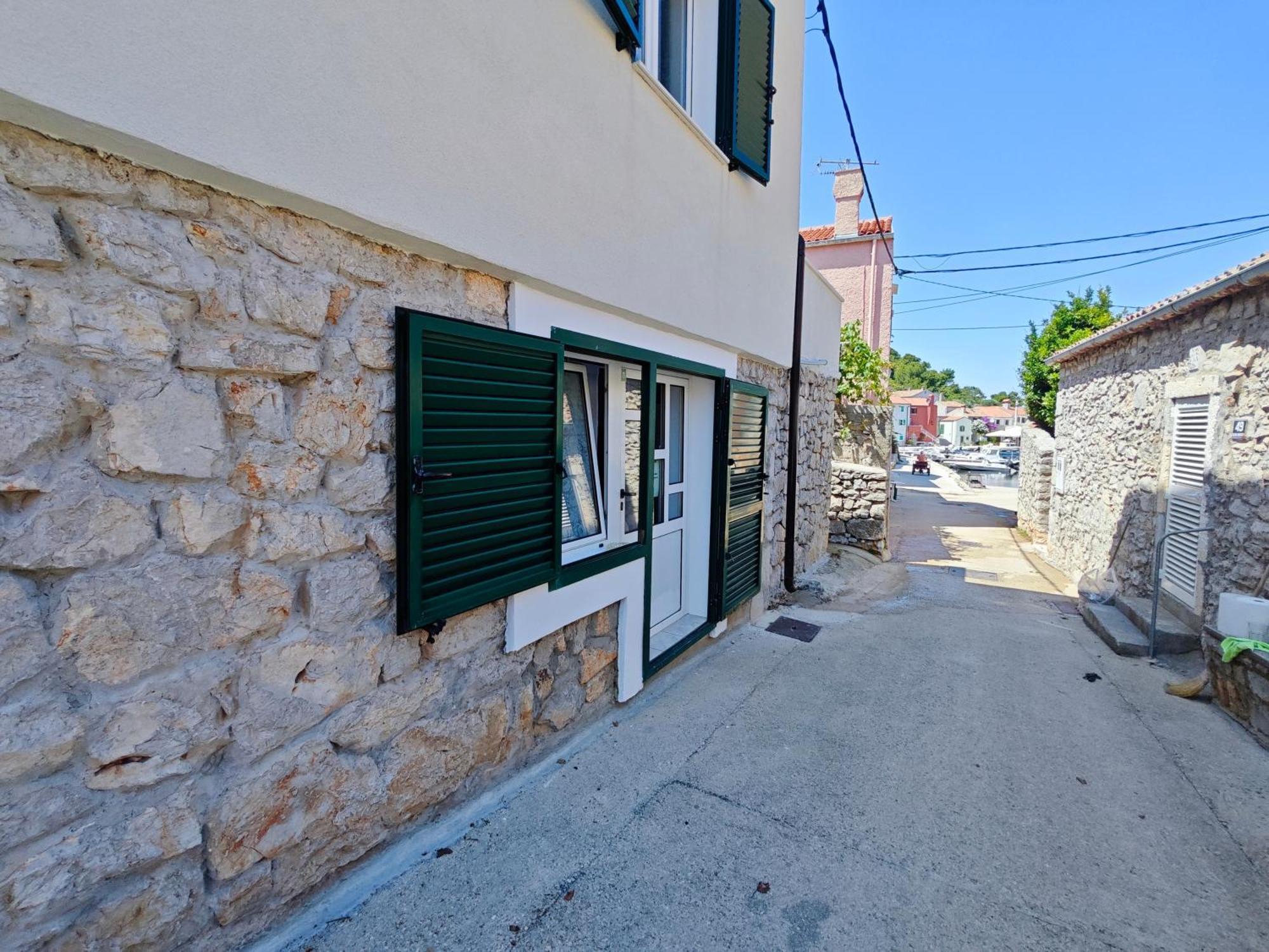 Apartments By The Sea Veli Losinj, Losinj - 8031 Exterior photo